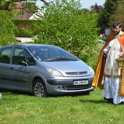 Bénédiction rituelle des autos