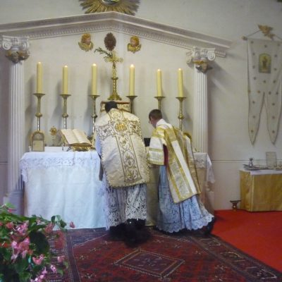 Fin du Canon de la Messe et communion